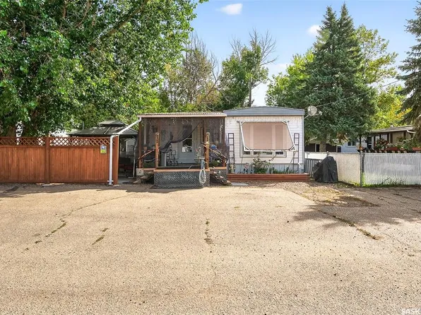 #B19       1455 9th AVENUE NE, Moose Jaw, SK S6H 1C6