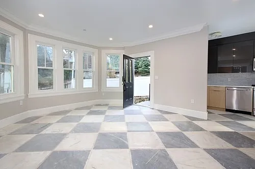 13 Lanark Rd #2 Photo 1
