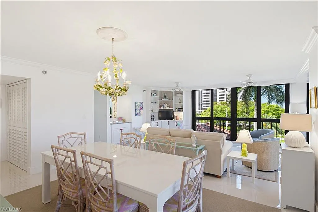 2 bed, 2.0 bath, 1700 sqft, $11,000 — Photo 3
