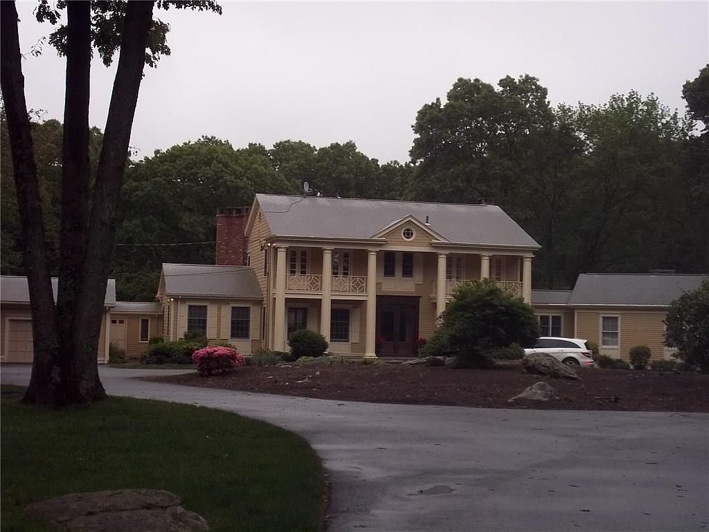 5 Lori Ellen Dr Lincoln Ri 02865 Zillow