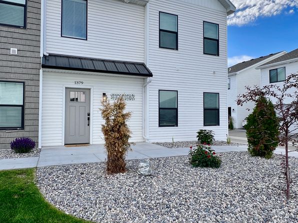 1379 Pine Crest Dr