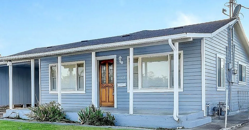 1308 Elgin Ave