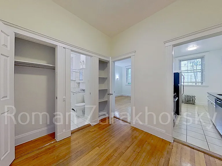 1868 Commonwealth Ave #27 — Photo 2