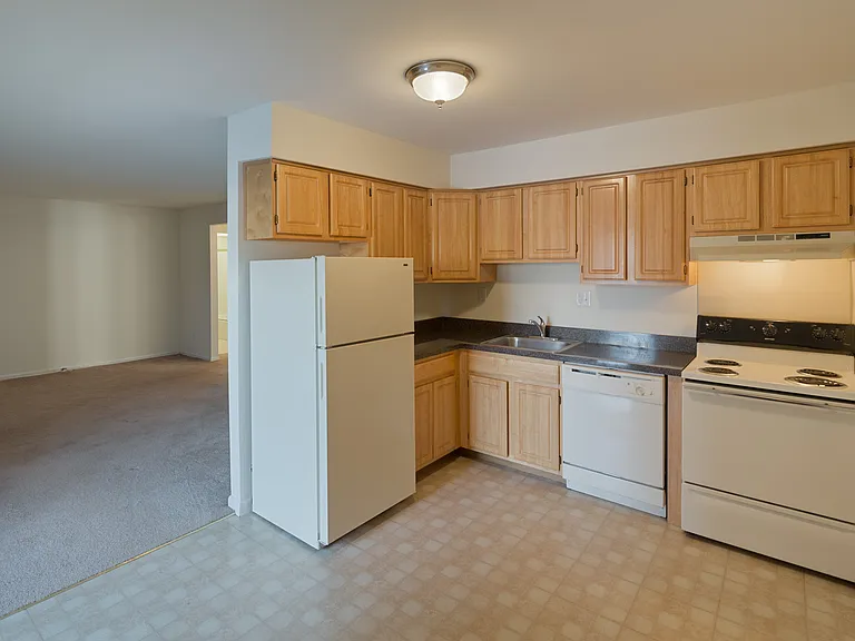 Kingswick Apartments — Photo 27