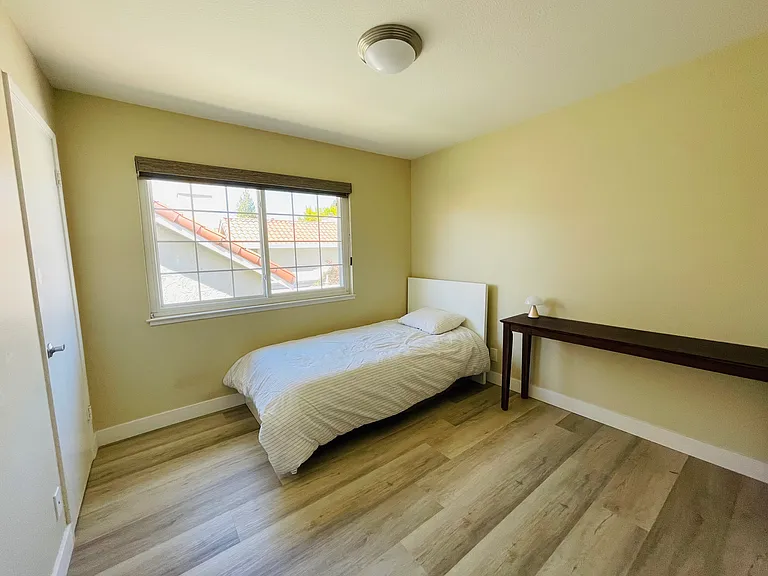 5695 Seifert Ave — Photo 11