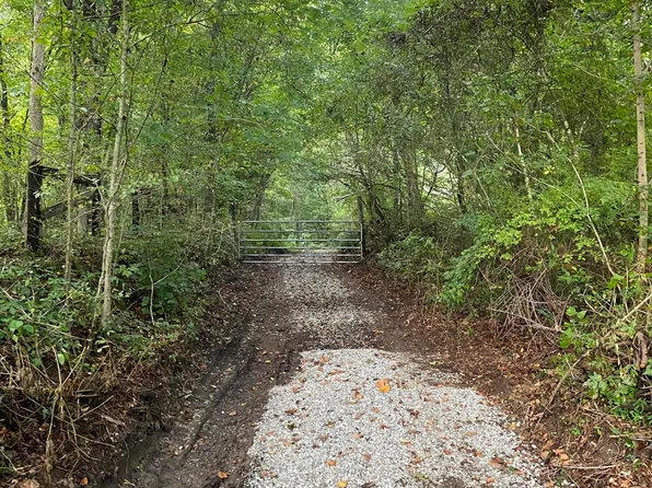 Norma Rd, Huntsville, TN 37756