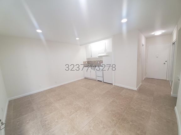 2nd image of 531 S Mariposa Ave
