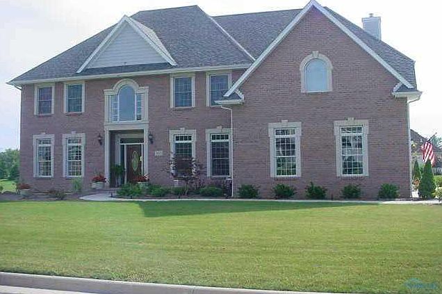 1st image of 905 Greystone Dr