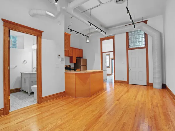 1758 N Clybourn Ave #1, Chicago, IL 60614