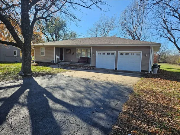 1018 S Margrave St, Fort Scott, KS 66701