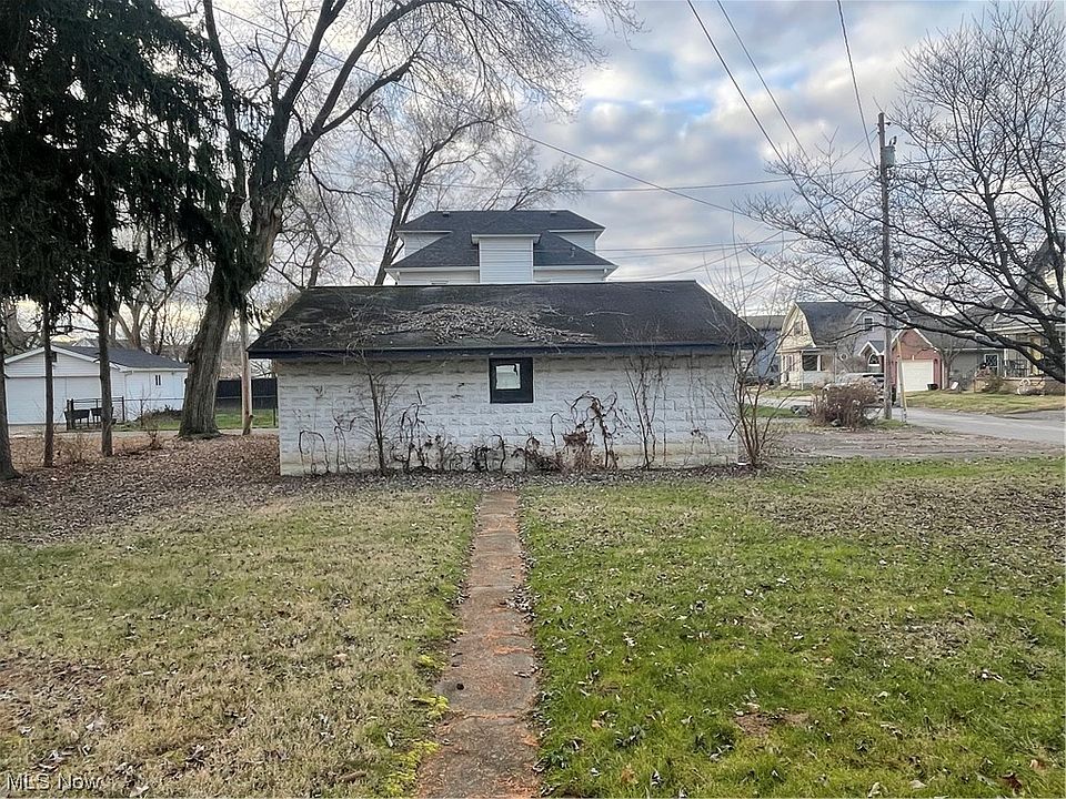 3709 Grand Central Ave, Vienna, WV 26105 Zillow