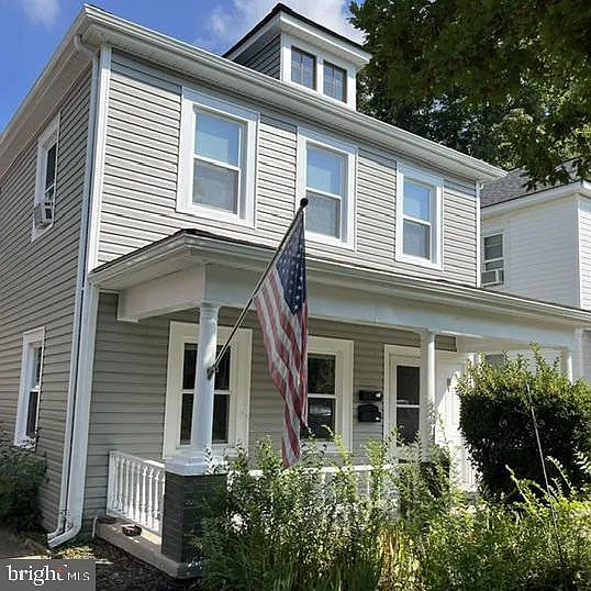 807 Wolfe St #A — Photo 1