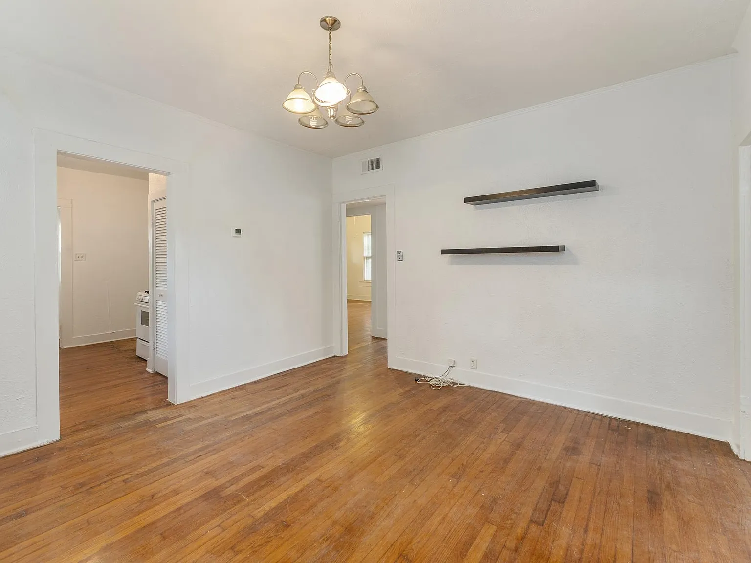 5600 Junius St — Photo 3