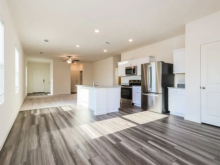 15310 Abella Dr — Photo 6