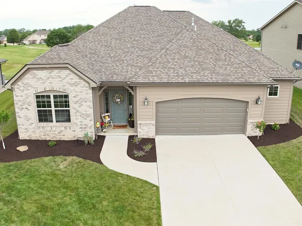 1220 Turnberry Ln, Auburn, IN 46706