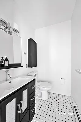 Rented by Triplemint | media 19