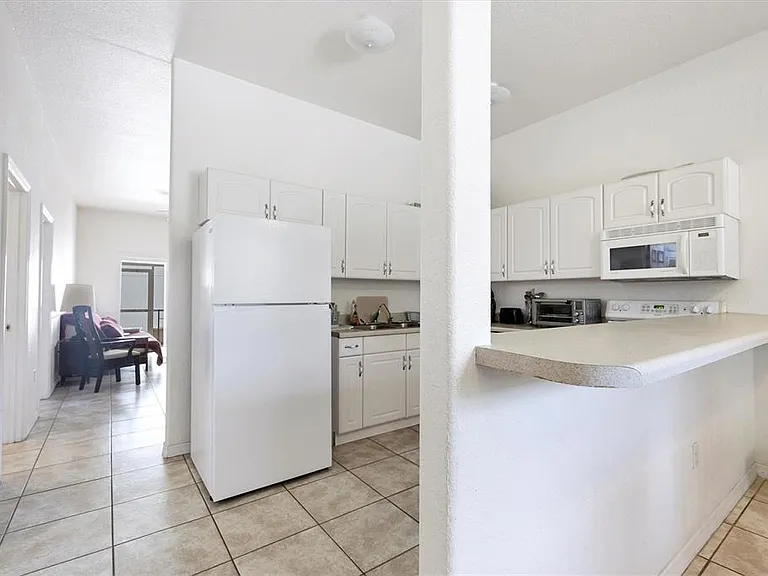 12113 Capilla Ln — Photo 17