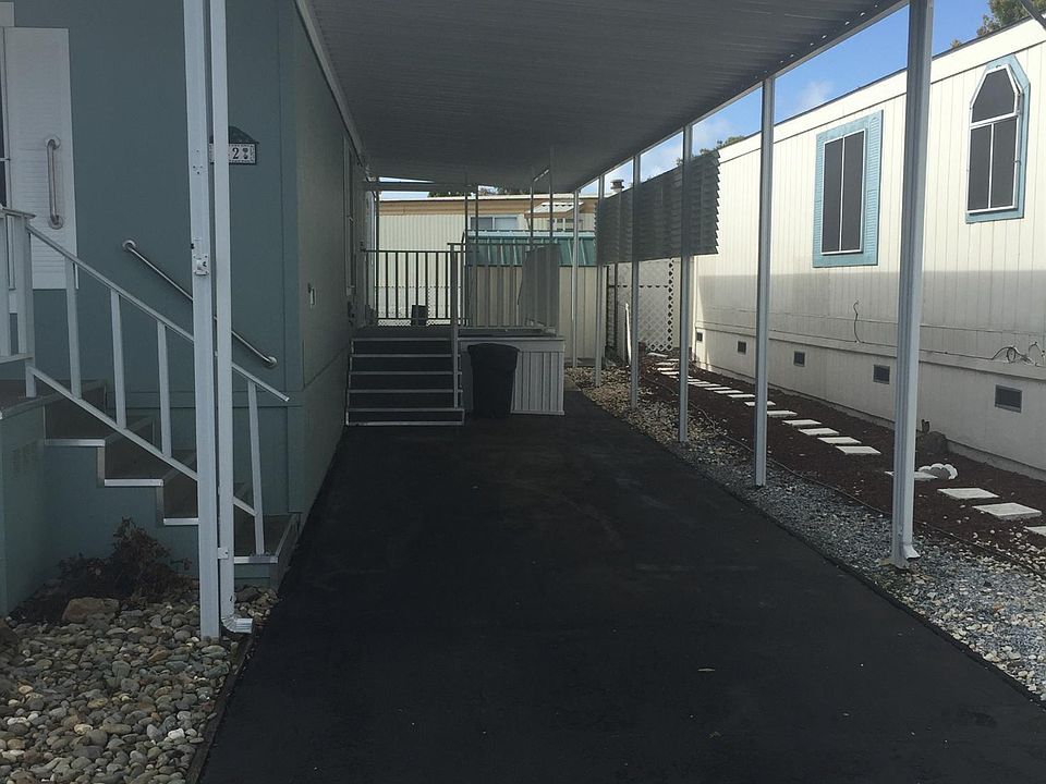 2nd image of 42 Lemon Tree Circle UNIT 42