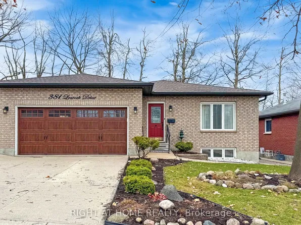 381 Leacock Dr, Barrie, ON L4N 5S6