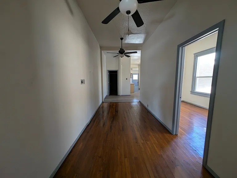 1913 E Rio Grande Ave #1 — Photo 3