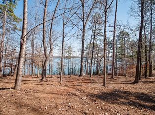 316 Greentree Ct, Seneca, SC 29672