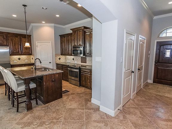 2nd image of 5659 Armillary Dr