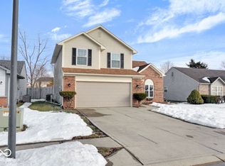 12991 Wingstem Ct, Fishers, IN 46038