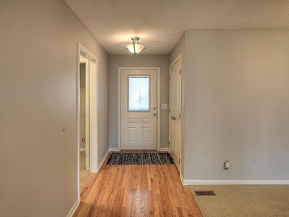 4th image of 6402 W 155th St