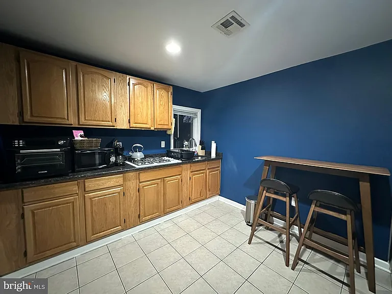 16 Linden Ln #2A — Photo 6