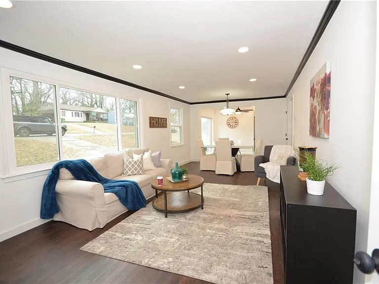 1350 Kenilworth Dr SW — Photo 12