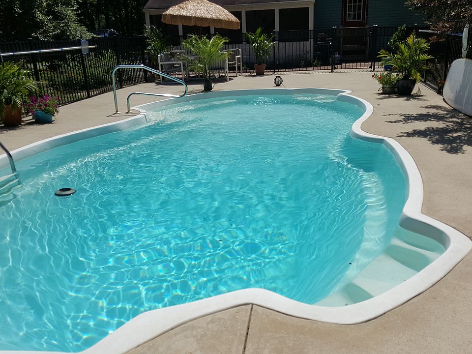 1 Piece fiber glass 50 year