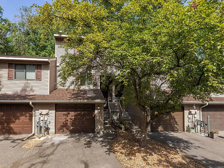 105B South Dr — Photo 25