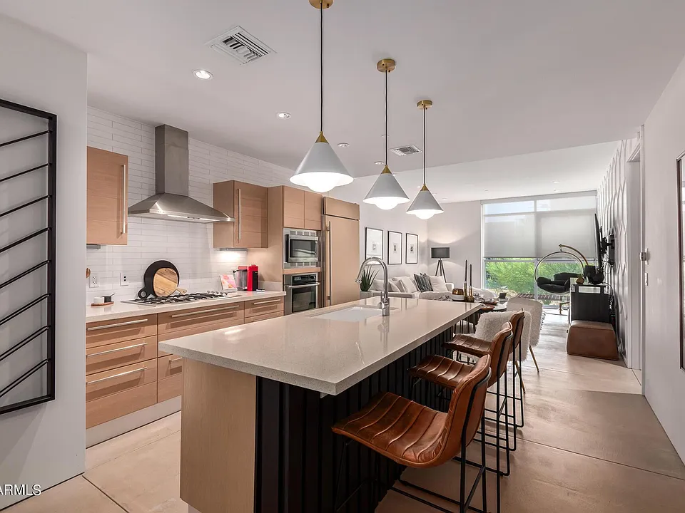 4737 N Scottsdale Rd #2001E