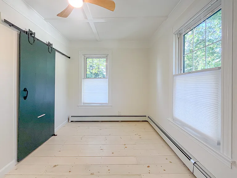 22 Crescent Ave — Photo 57