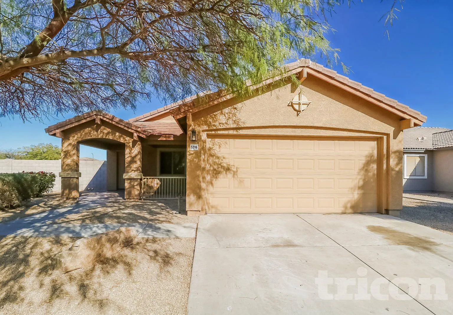 5206 W Pecan Road Laveen AZ — Photo 1