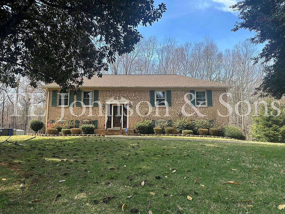1st image of 1212 Reynolds Forest Dr