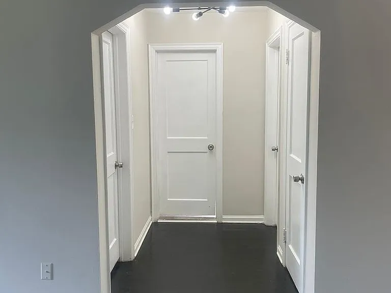 Detroit Luxury Living Apartments — Photo 33