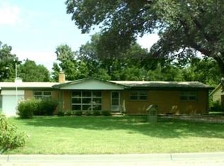 8314 W University St, Wichita, KS 67209