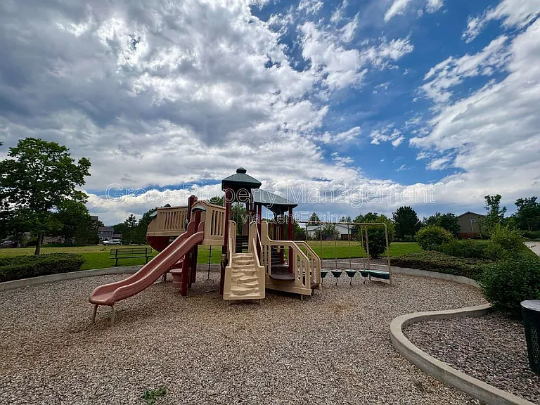 8334 S Quay Ct — Photo 17
