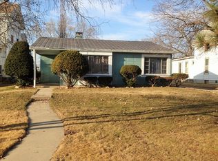 410 E Dixon St, Polo, IL 61064