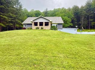 2867 Cobham Park Rd, Warren, PA 16365