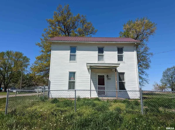 303 N Franklin St, Columbus, IL 62320