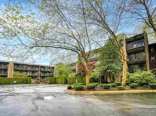 9847 Manchester Dr #118, Burnaby, BC