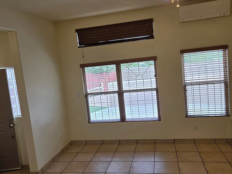 4332 Camino Lila — Photo 11
