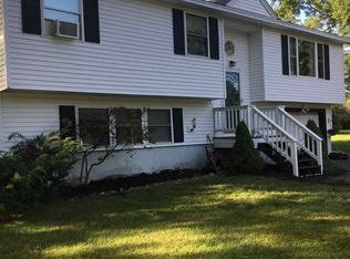 4 Liberty Cir, Derry, NH 03038