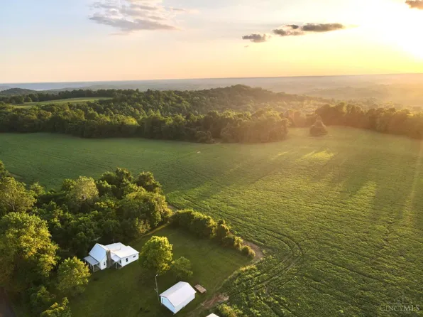 1738 Bat Roost Rd, Manchester, OH 45144