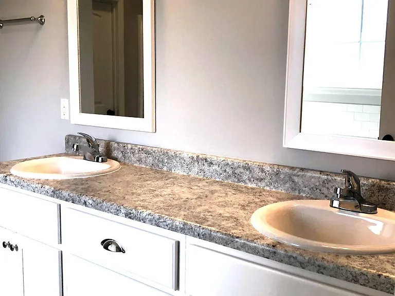 1052 Mulford Loop — Photo 13