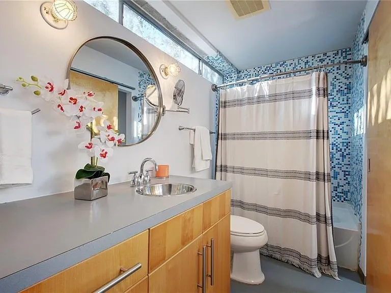 4801 S Congress Ave #P4 — Photo 15