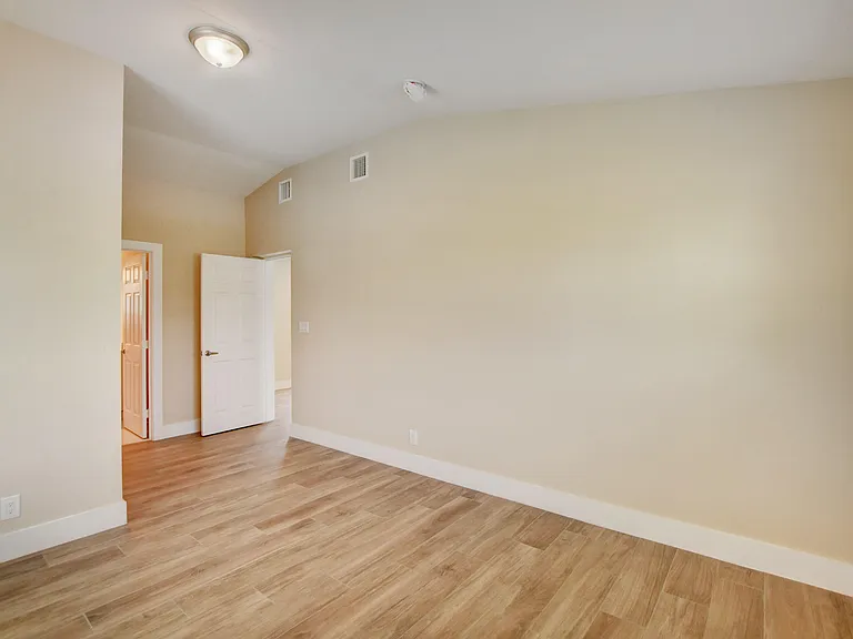 9188 Birmingham Dr — Photo 11