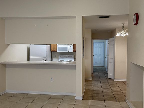 4th image of 2738 W Tharpe St #2505-1-1